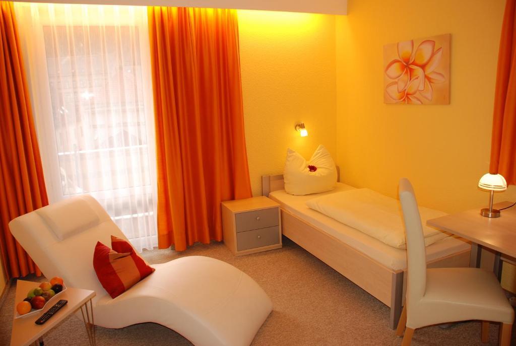 Hotel Heissinger Bad Berneck im Fichtelgebirge Esterno foto
